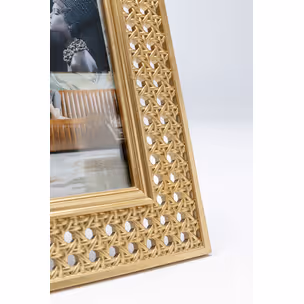 Ramka na zdjęcia ażurowa HOLES 21x26 - złoty