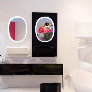 Lustro ścienne z półką i oświetleniem AERO LED - czarny