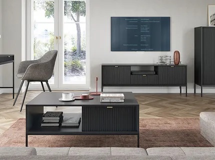 Jak ukryć kabel od TV? Kilka praktycznych sposobów, jak ukryć kable bez kucia ścian