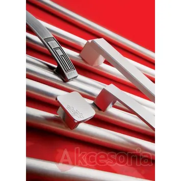 Aranżacja Gałka GU03 chrom lewa