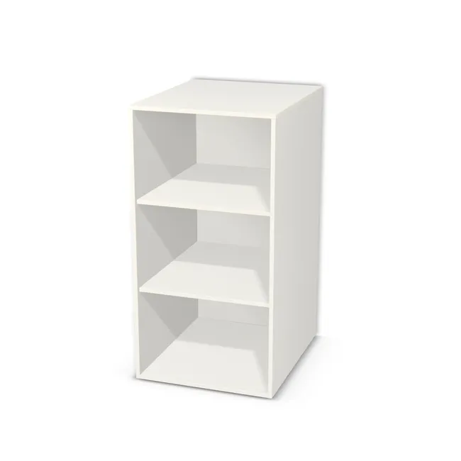 Korpus: Biały klasyczny (W960, SM), Materiał pleców: Plecy z płyty jak korpus, Szerokość: 63,5 cm, Wysokość: 123 cm, Głębokość: 75 cm, Drzwi: Bez frontów, Liczba półek: 2 półki, Rozmieszczenie półek: Rozmieszczenie symetryczne półek, Typ podstawy: Brak (tylko ślizgacze), System domyku: Otwieranie uchwytem, Zawiasy: Dobór we własnym zakresie (Brak), Uchwyty: Brak uchwytów i brak nawiertów (Brak uchwytów), Podpórki półek: Podpórki Kuadro z zabezpieczeniem (typ 2) (Premium / z zabezp.), Obrzeże korpusu: 0,8 mm