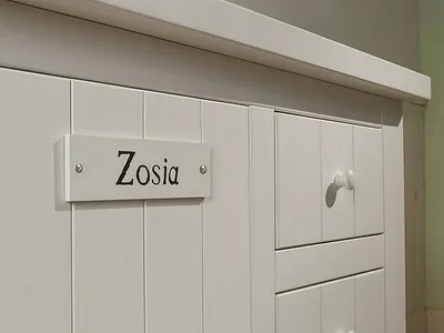 Dekor z napisem