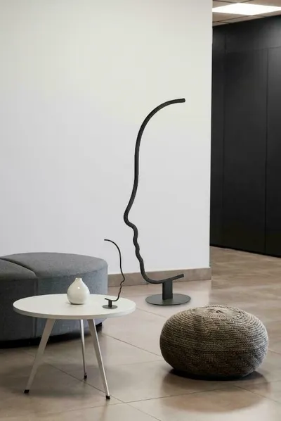 Lampa stołowa FACE TABLE - czarny