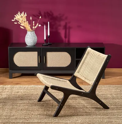 Fotel w stylu boho FODEN - czarny/naturalny