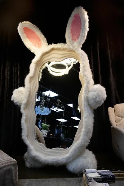 Lustro stojące BUNNY z oświetleniem LED