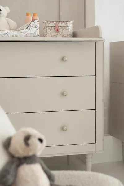 Komoda PETITE 3 szuflady - szampański