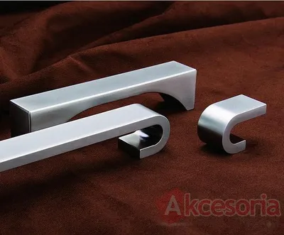 Aranżacja Uchwyt US91 Chrom  Rozstaw 128mm