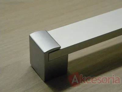 Uchwyt UA66 Chrom satynowy, naturalne aluminium rozst. 128mm(W)