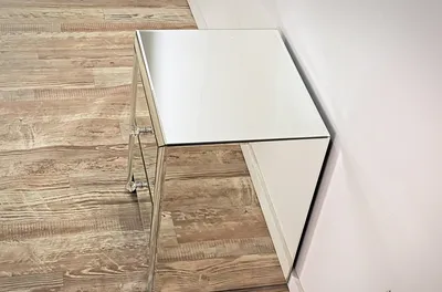 Lustrzana szafka nocna LW3204