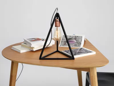 Lampa stołowa TRIMETRIC TABLE - czarny