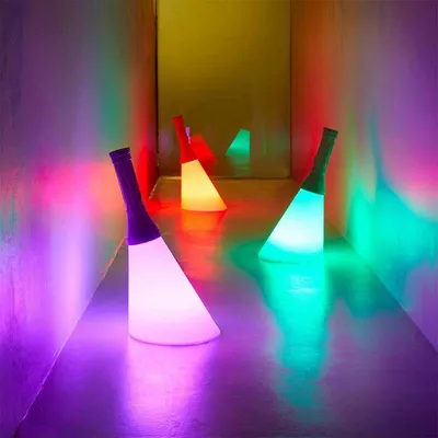 Bezprzewodowa lampa stołowa FLASH - czarny