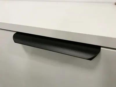 Uchwyt listwowy UA02 - czarny mat / rozstaw 128 mm