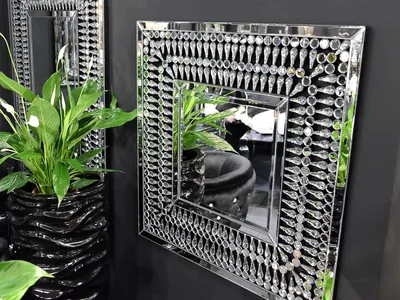 Lustro z ażurowym ornamentem 16JZ113K 80x80