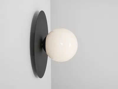 Lampa ścienna SKIVA BALL S - czarny