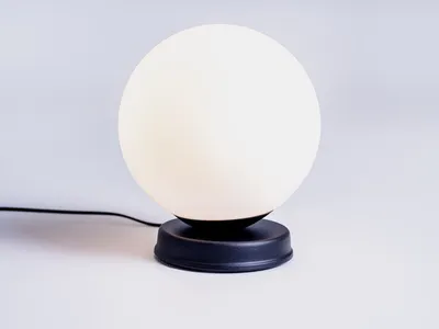 Lampa stołowa MANEN M
