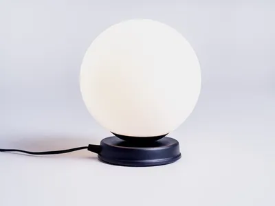 Lampa stołowa MANEN M
