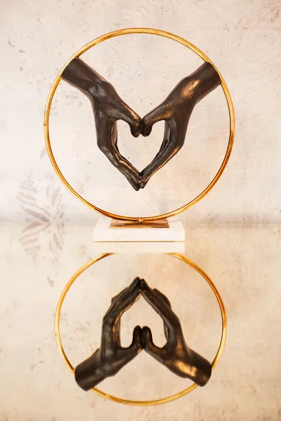 Dekoracja ELEMENTS HEART HAND 62
