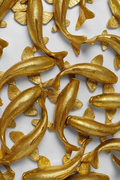 Dekoracja ścienna SCHOOL OF KOI GOLD 160 - złoty