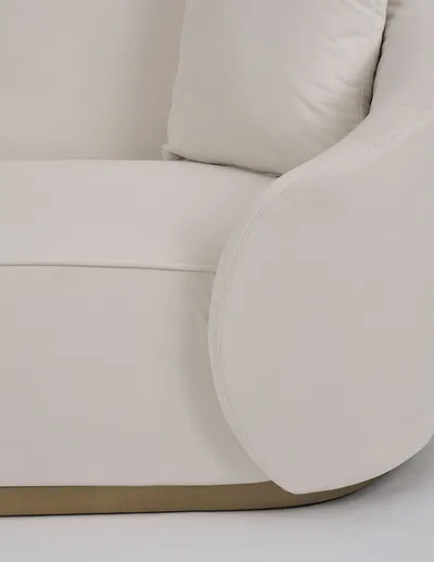 Welurowa sofa 3-osobowa NUA N19 - alabastrowa biel