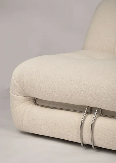 Sofa 3-osobowa NUA N59 bouclé - złamana biel