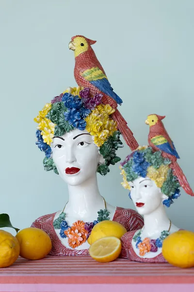 Figurka dekoracyjna FLOWER GIRL - wielokolorowy