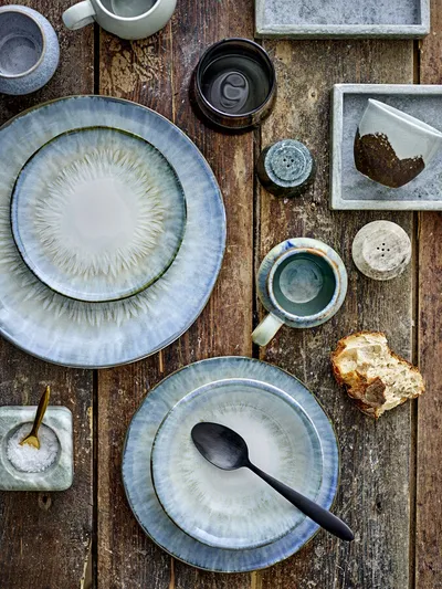 Talerz ceramiczny CALEN 22 - biały/niebieski