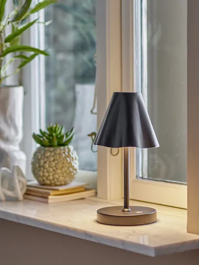 Przenośna lampa stołowa LIANNA - czarny