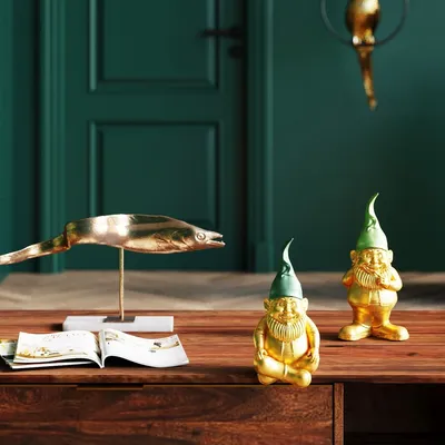 Figurka dekoracyjna GNOME SITTING - złoty/zielony