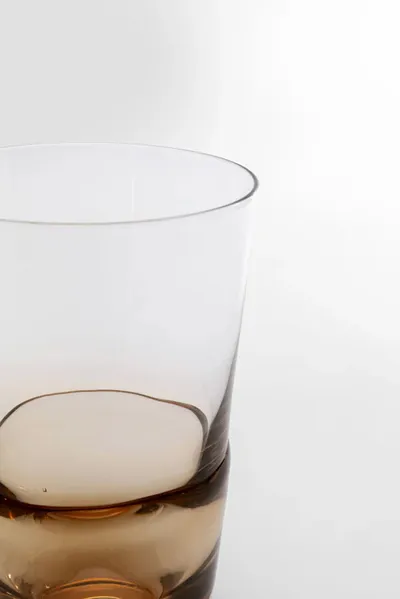 Szklanka MIMI AMBER 14 cm - transparentny/brązowy