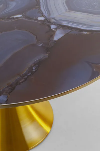 Stół okrągły GRANDE POSSIBILITA Agate 120 cm - wielokolorowy/złoty