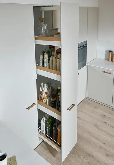 Cargo wysokie DISPENSA Liro z drewnem 1200-1600/ 400/ 4/ biała PEKA