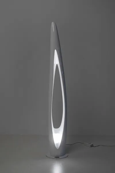 Lampa podłogowa FLOW FLAME - biały