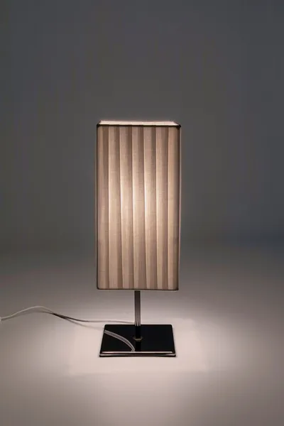 Lampa stołowa FACILE - biały