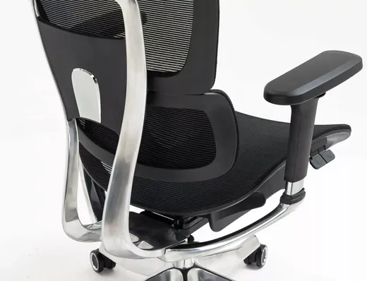 Fotel obrotowy ergonomiczny WINNER LUX - czarny
