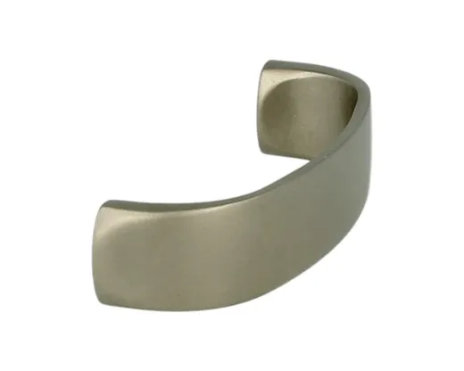 Uchwyt ZnAl UN45 64 mm Nikiel Satynowy