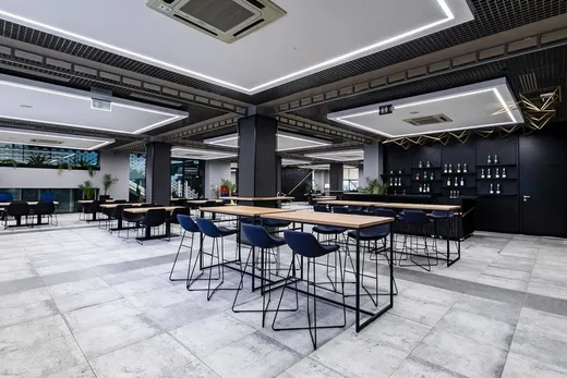 Stół restauracyjny B.A.R