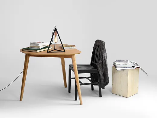 Lampa stołowa TRIMETRIC TABLE - czarny