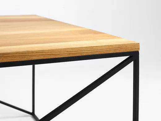 Stolik MEMO SOLID WOOD 100x100 - naturalny/czarny