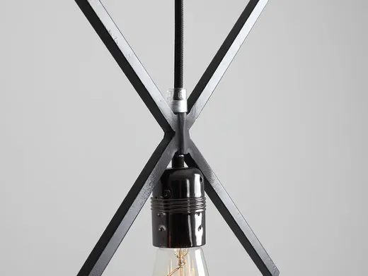 Lampa wisząca XLAMP - czarny