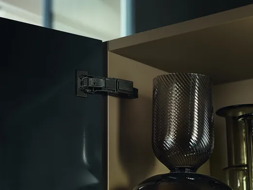 Zaślepka zawiasu CLIP Top BLUMOTION 70T4504 - czarny onyks