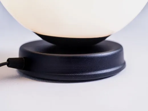 Lampa stołowa MANEN M