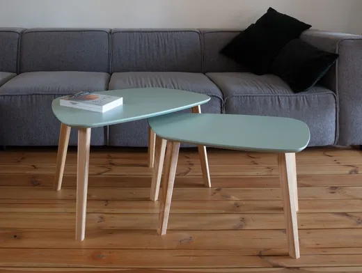 Stolik kawowy ENDOCARP 110x66x45 cm - ciemny koralowy