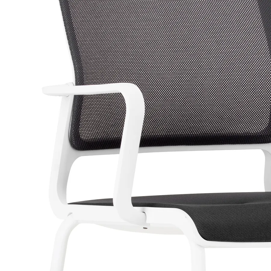 Krzesło konferencyjne XILIUM 4L MESH