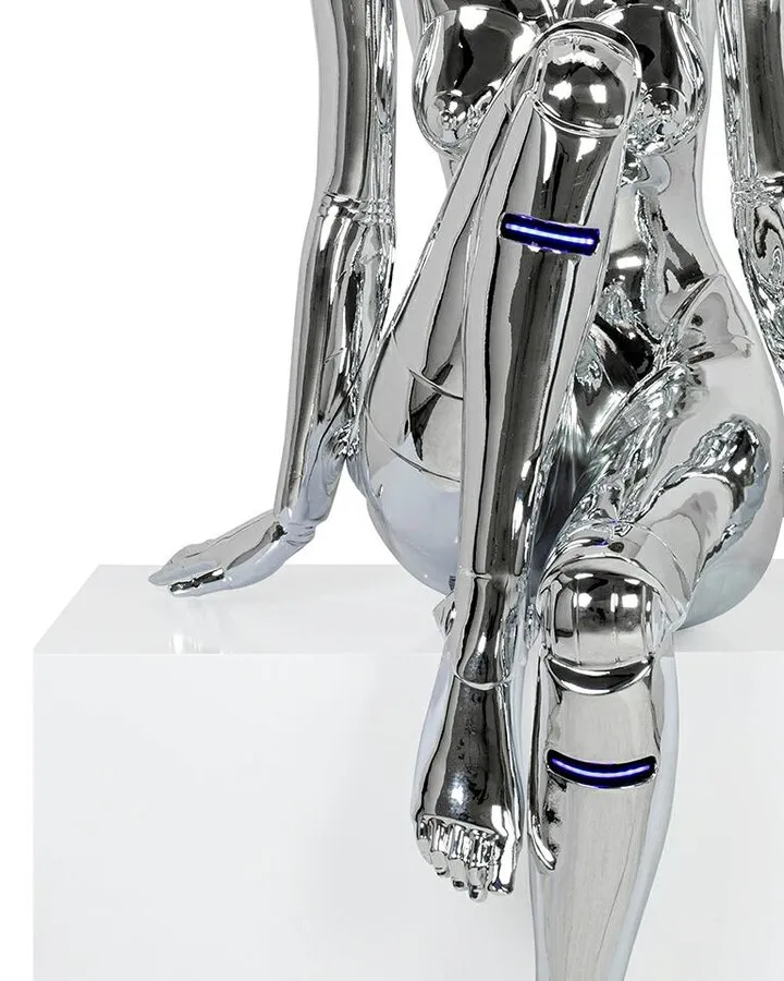 MOOSEE Lampa podłogowa/rzeźba CYBER WOMAN