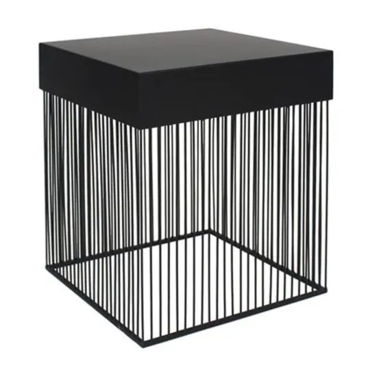 Metalowy stolik kawowy YASLINE 40x40 - czarny