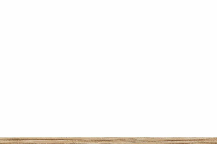 Wycinek płyty w formacie 900 x 600 mm Obrzeże PMMA H8903 C2 Trio Dąb Gladstone piaskowy-Alu 23 x 1.3 mm EGGER