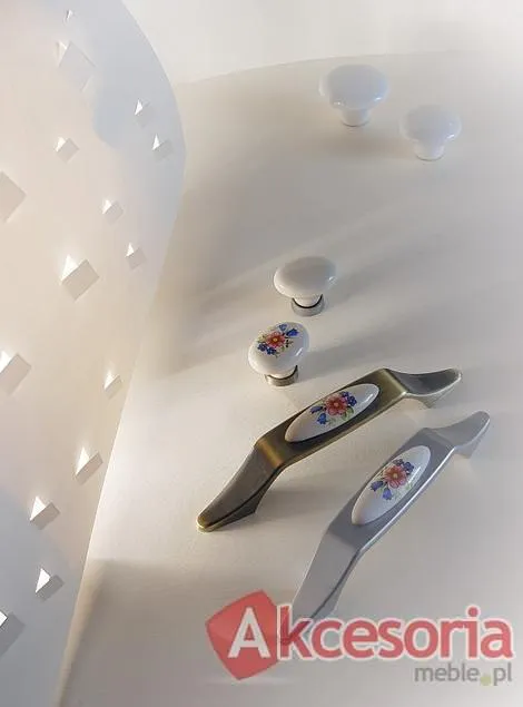 Aranżacja Gałka GP18 Porcelana Mleczna MLK-0(W)