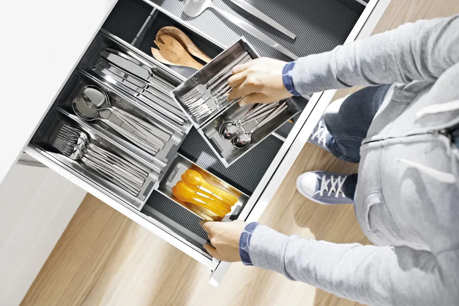 Pojemnik ORGA-LINE - inox / 88x88 mm