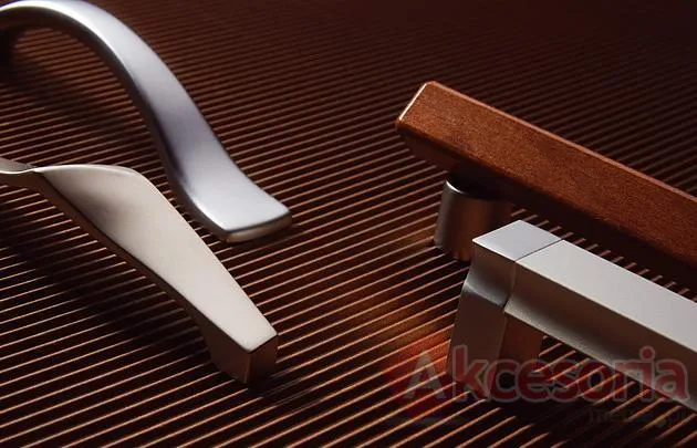 Reling RU08 Chrom aluminium naturalne Rozstaw 480 mm