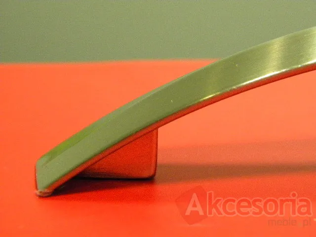 Uchwyt UU35 nikiel szczotkowany rozstaw 128mm